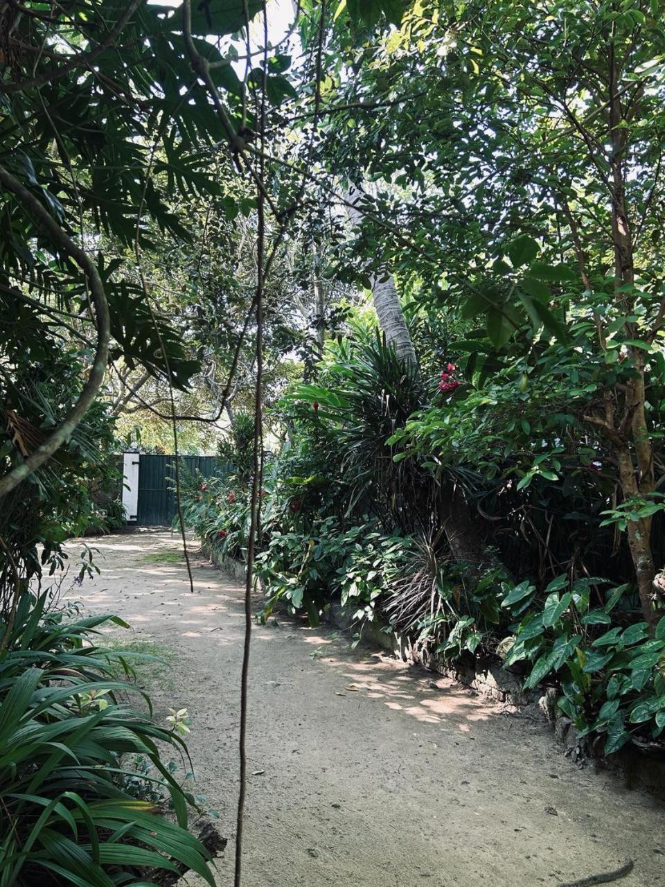Green Corridor - Ахангама Номер фото